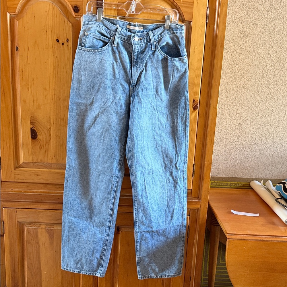 Levi's Light Blue Relaxed Fit Jeans